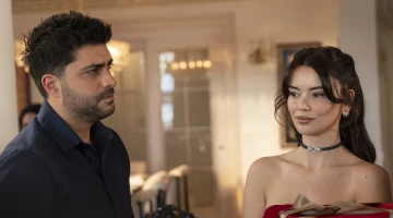 Кадр из Клюквенный щербет 117 серия