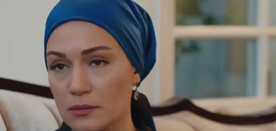 Кадр из Клюквенный щербет 123 серия