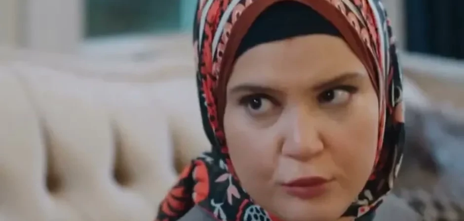 Кадр из Клюквенный щербет 121 серия