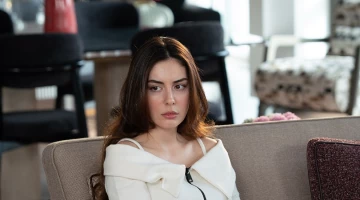 Кадр из Клюквенный щербет 120 серия