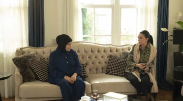 Кадр из Клюквенный щербет 114 серия